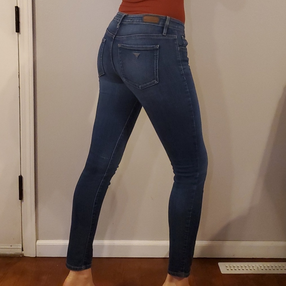 SOLD-Guess Jeans - Picture 3 of 8
